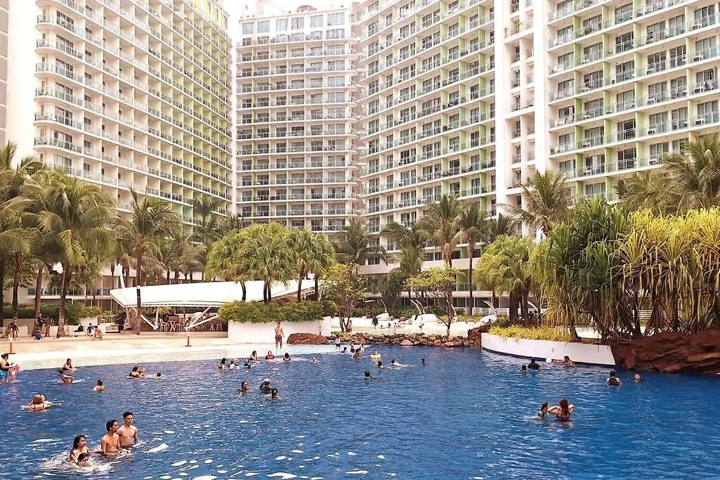Simple Wooden Style Condo Unit Manila 0*,